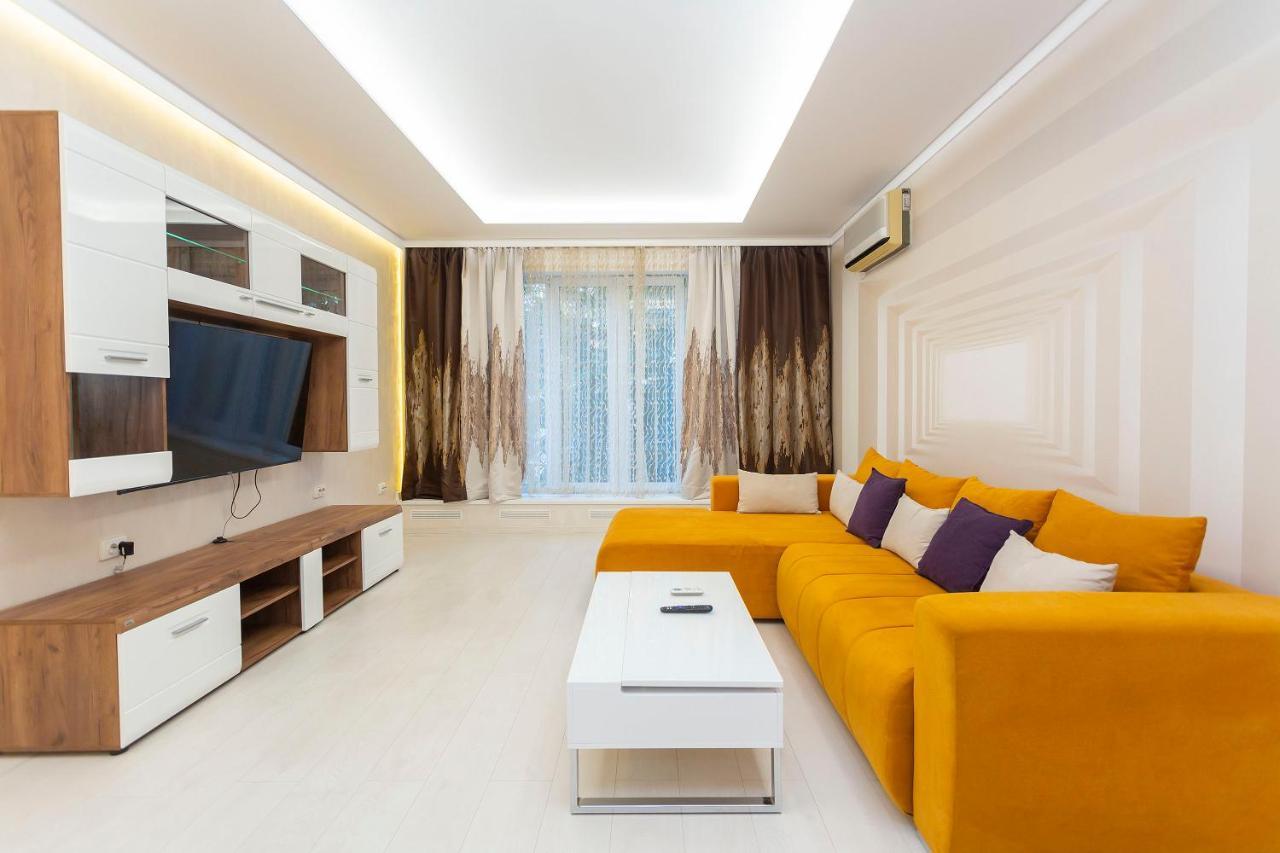 Central Vitosha Apartment ソフィア エクステリア 写真